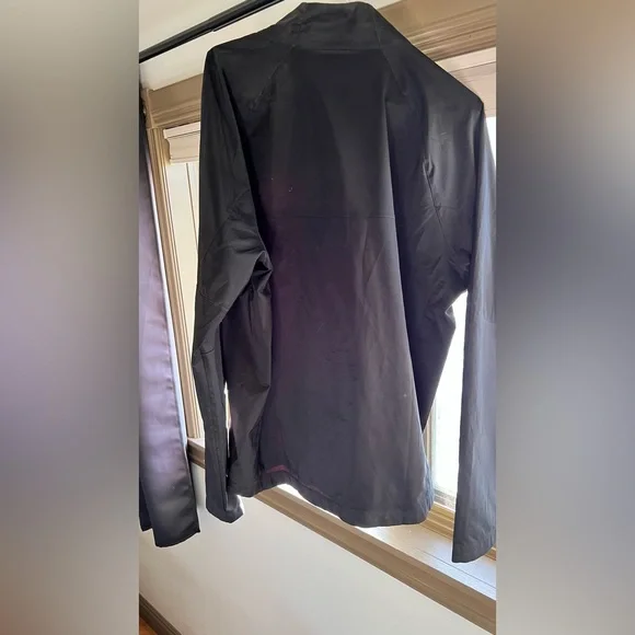 Under Armour jacket - Picture 2 of 3